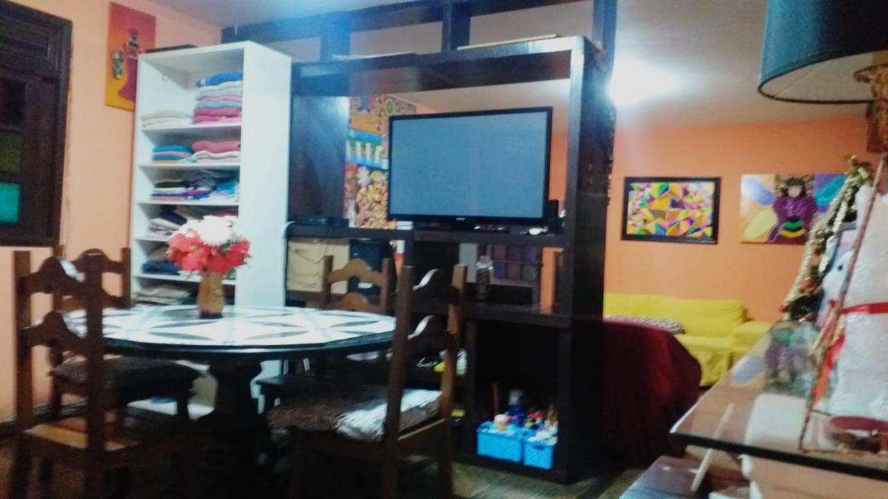 סלבאדור Pousada E Hostel Vila Marina מראה חיצוני תמונה